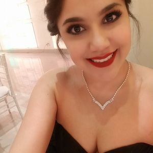 Meet your Posher, Anairam